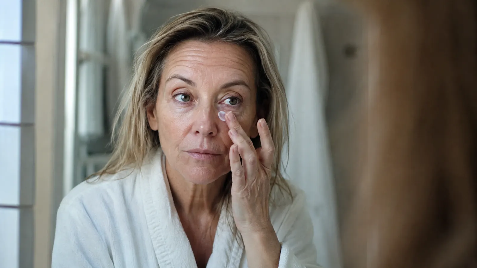 10 Reasons a Dedicated Eye Cream Helps Dark Circles and Puffiness