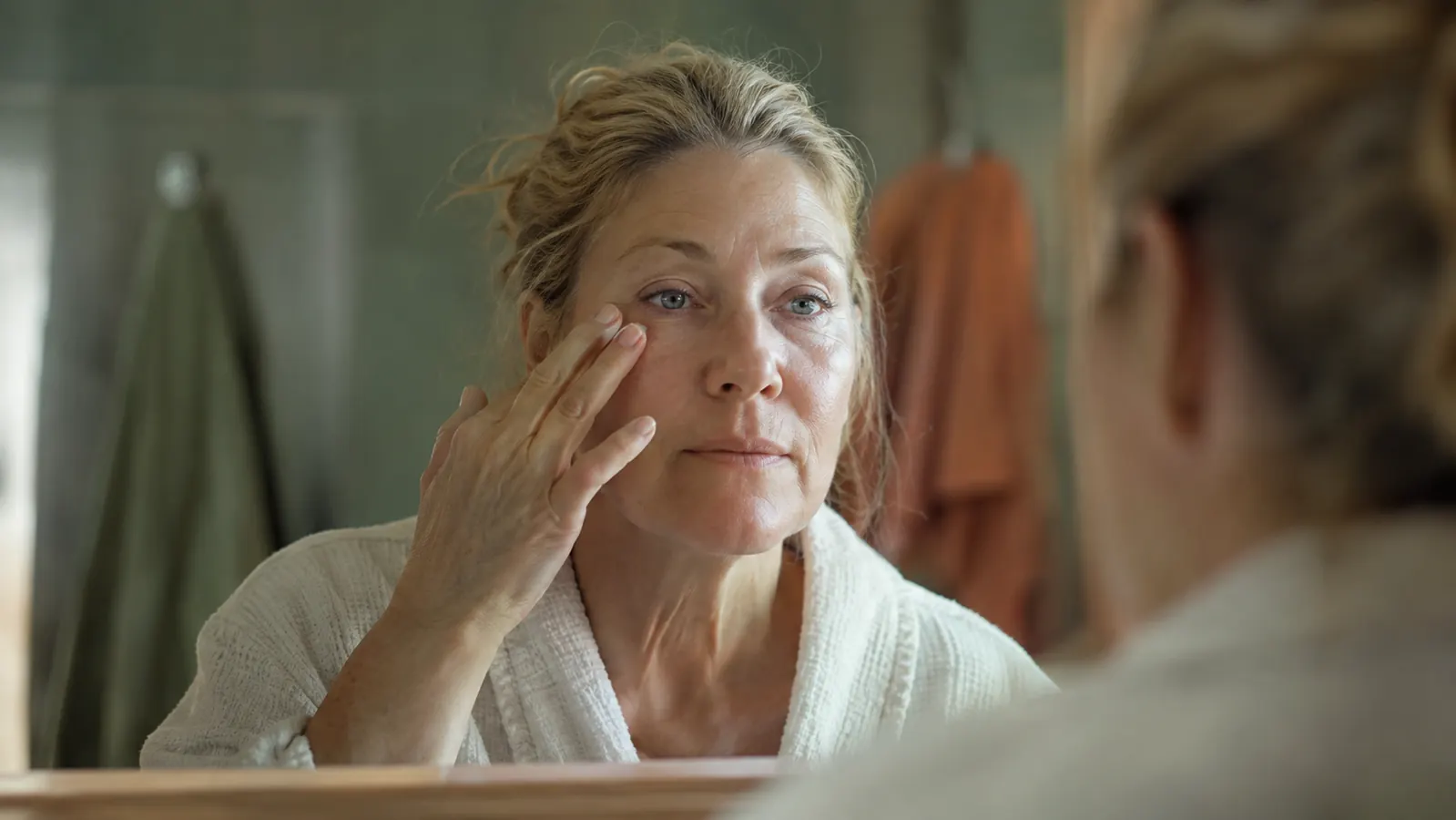 RoC Eye Cream Review: 6 Months of Daily Use on Dark Circles